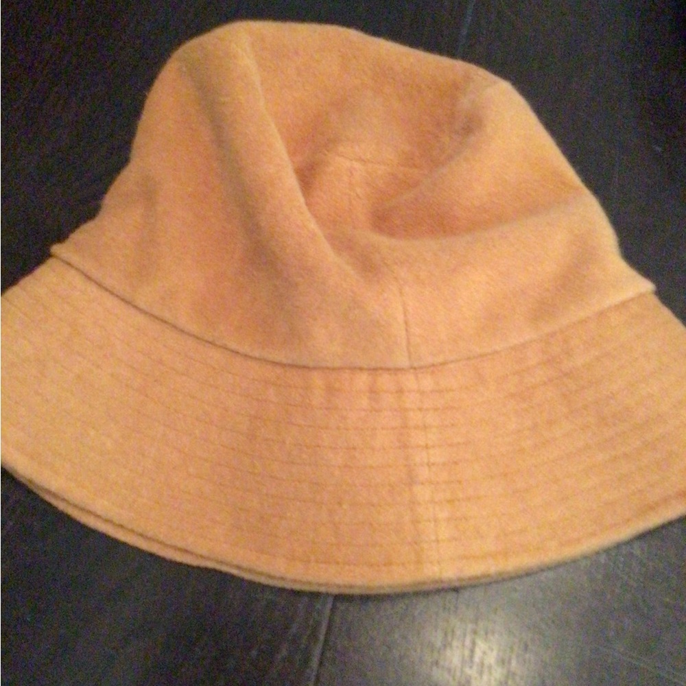 Rare ! Wyeth terry cloth Carmel bucket hat